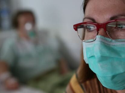 Enfermos de gripe en el Hospital Mútua de Terrassa a principios de enero.