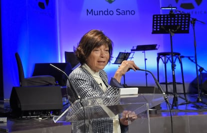 Silvia Gold, durante una charla sobre Chagas.