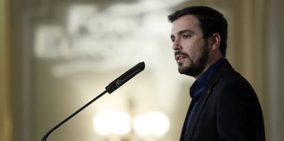 Alberto Garzón, candidato de IU-Unidad Popular, en un desayuno informativo este lunes en Madrid.