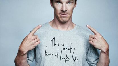 Benedict Cumberbatch posó así con una camiseta de 'Elle' para apoyar a un colectivo feminista.