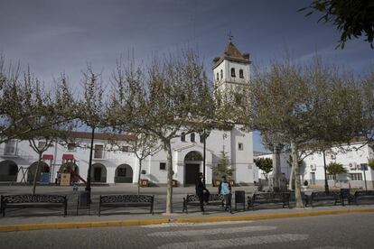 Plaza del Ayuntamiento de Guadiana del Caudillo, Badajoz.