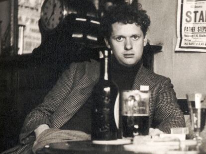 El poeta Dylan Thomas, en una fotografía sin fechar.