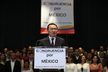 Osorio Chong anuncia su renuncia al PRI y la formación de un nuevo movimiento, el 3 de julio en Ciudad de México.