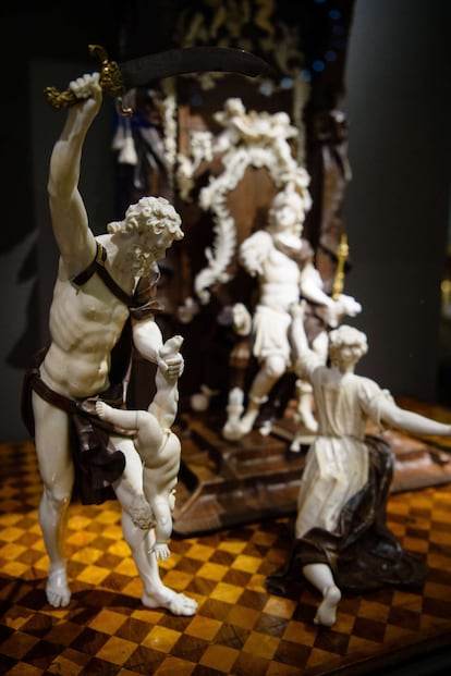 "The Judgement of Solomon" by Simon Troger (1741) is displayed within the Victoria and Albert museum's new "1600-1815" galleries in London on December 7, 2015. The V&A's seven new gallery areas hold nearly 1,100 objects and will open to the public on 9 December, 2015. 
AFP PHOTO / LEON NEAL