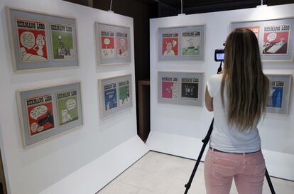 Los comisarios de la exposición 'Hermano Lobo' son Fernando Garreta, coleccionista de todos los números de la revista, y Juan García Cerrada, de la Universidad de Alcalá de Henares