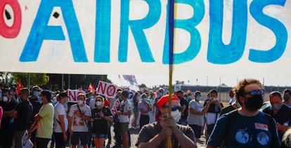 Trabajadores de la fábrica de Airbus en Getafe se manifiestan el pasado 23 de julio. 