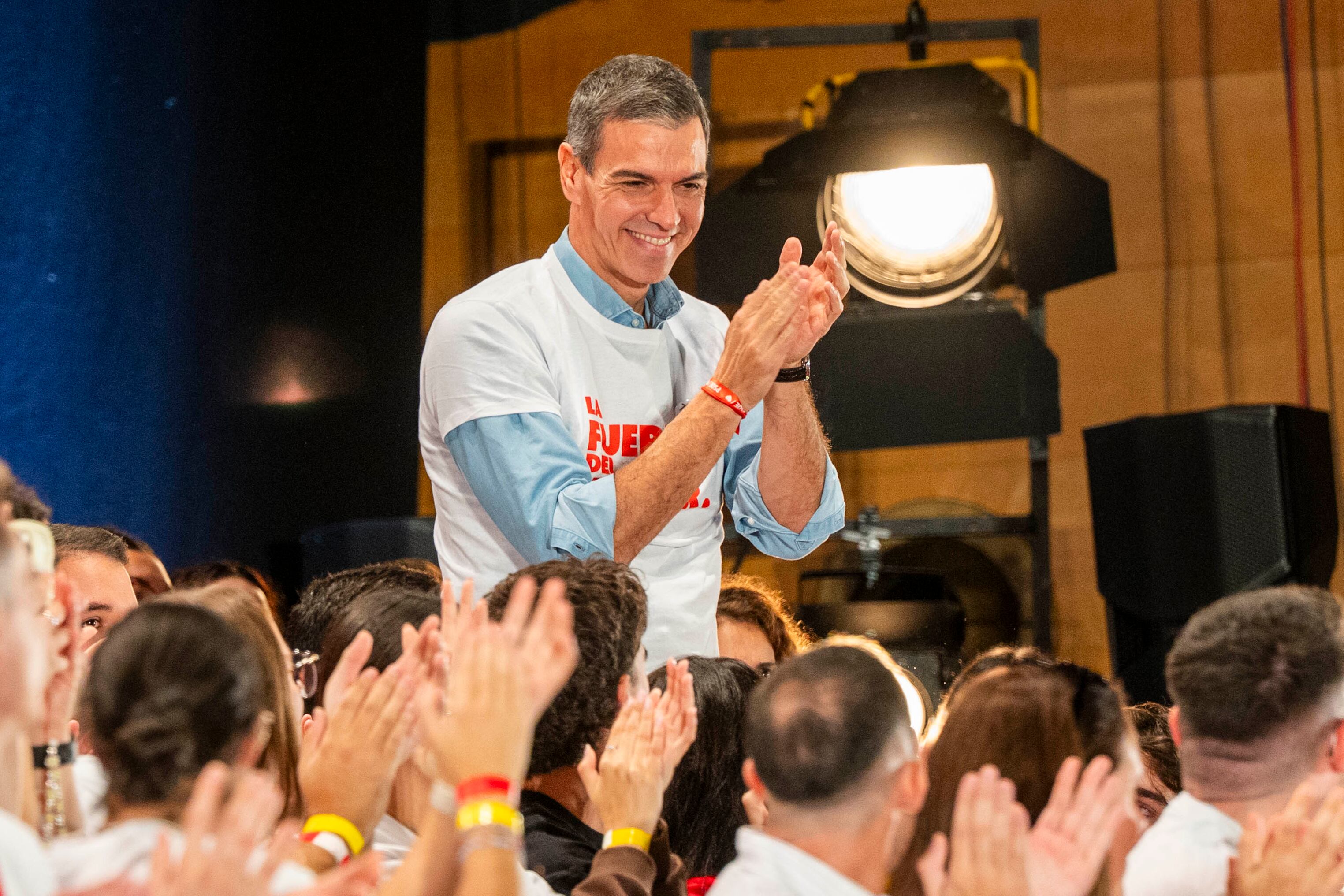 La Junta Electoral abre un expediente a Sánchez por el vídeo en el Reina Sofía ante el ‘Guernica’