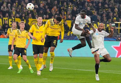 Champions League 2022: Nianzou marca el gol del Sevilla ante el Dortmund