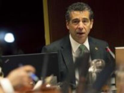 El secretario general de la Presidencia, Manuel Salinero, en su comparecencia parlamentaria.