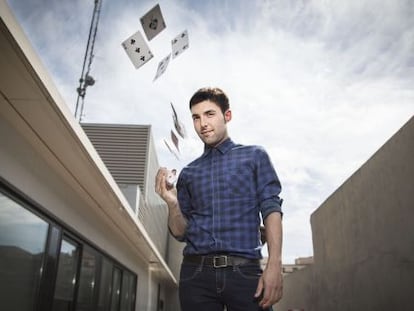 Antonio D&iacute;az, en una terrassa de Barcelona, la setmana passada.