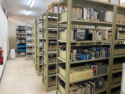 Libros en la biblioteca de la Universidad Centroamericana, en Nicaragua.