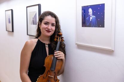 Estela Lastre, violín solista de la Orquesta Sinfónica de Tenerife, debuta este año en el Festival Internacional de la Música de Canarias.
