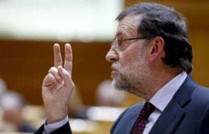 El presidente del Gobierno, Mariano Rajoy, durante el pleno celebrado ayer en el Senado, en Madrid.