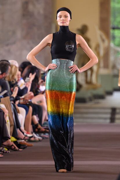 Schiaparelli_HCFW2324_Look22