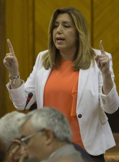 Susana Díaz, en el Parlamento andaluz.