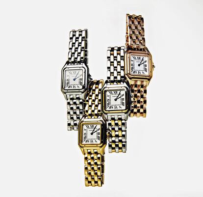 Cuatro versiones del Panthère de Cartier. De izquierda a derecha, en acero, oro amarillo, oro amarillo y acero, y oro rosa.