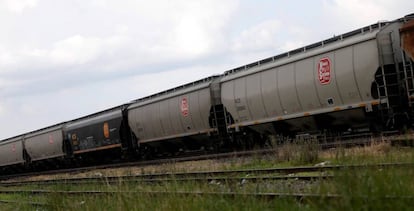 Tren de carga de Kansas City Southern en Toluca, México.