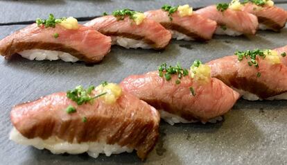 Preparación con Hida-gyu, la nueva carne procedente de Japón que llega a España.