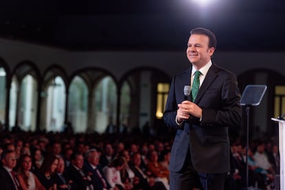 El gobernador Esteban Villegas Villarreal en su primer informe de gobierno.