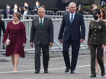 El presidente mexicano, Andrés Manuel López Obrador, y su homólogo cubano, Miguel Díaz-Canel, el pasado septiembre durante los actos del Día de la Independencia de México.