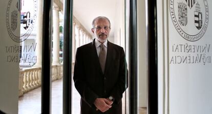 El rector de la Universitat de Val&egrave;ncia, Esteban Morcillo. 