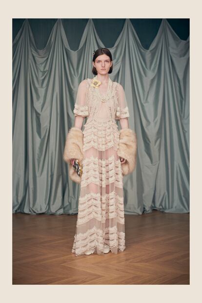 VALENTINO RESORT 2025