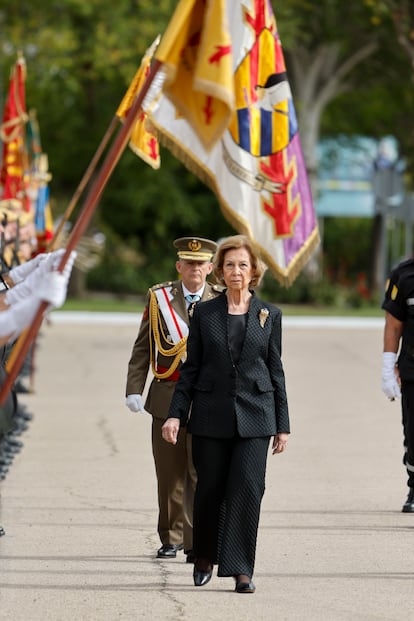 La reina Sofía preside un acto con motivo del XIX aniversario de la creación de la Unidad Militar de Emergencias en Torrejón de Ardoz en Madrid.