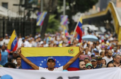 Una nutrido número de opositores, en una de las marchas de este miércoles en Caracas.