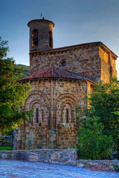 La colegiata románica de San Martín de Elines, en Valderredible.