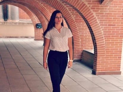 Cristina Andra, alcarreña de 25 años, contratada como fija discontinua.
