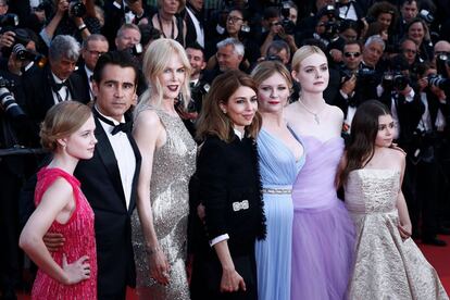 Los actores Angourie Rice, Colin Farrell, Nicole Kidman, la directora Sophia Coppola y las actrices Kristen Dunst y Elle Fanning durante el pase de 'The Beguiled'.