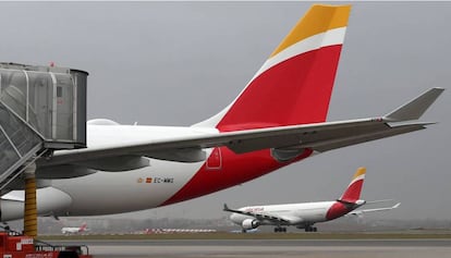 Un avión de Iberia, compañía del grupo IAG, en una imagen de archivo.