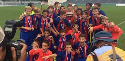 El infantil B del Barcelona gana la World Challenge Cup en Japón.