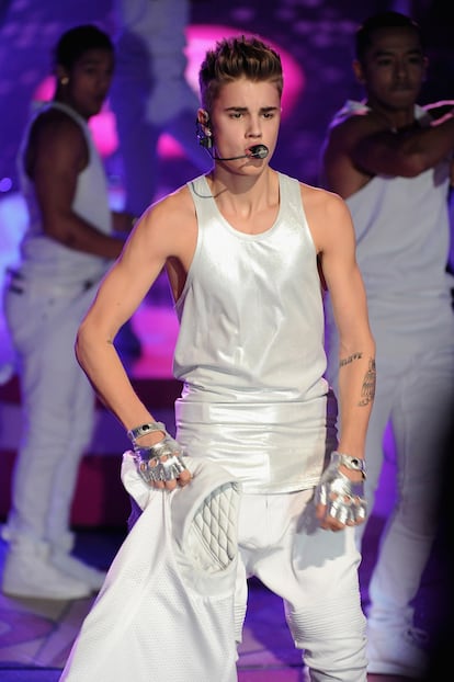 Bieber durante su actuación ene el desfile de Victoria's Secret.