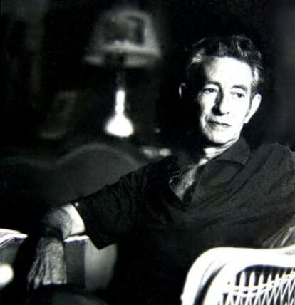 El poeta Dionisio Ridruejo (1912-1975).