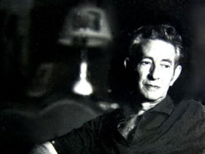 El poeta Dionisio Ridruejo (1912-1975).