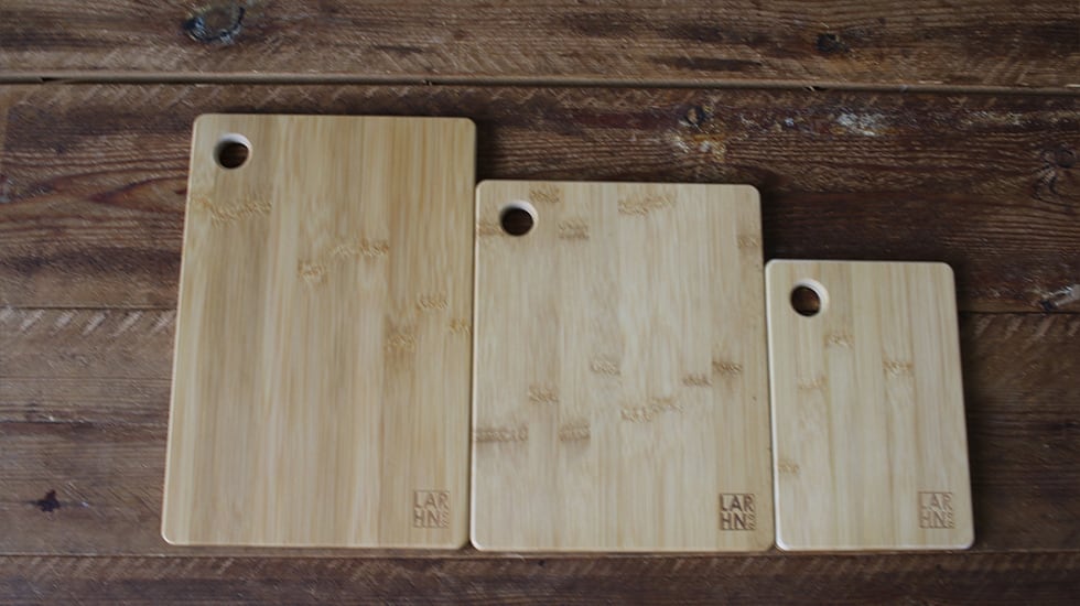 Vista del juego de tablas de cocina de la marca Larhn.