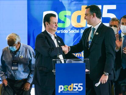 Kassab e Pacheco no encontro nacional do PSD, em Brasília.