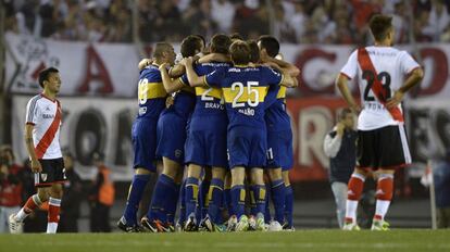 Los jugadores de Boca celebran la victoria.