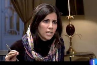 Imagen capturada de la web de RTVE de la edición del programa "Los desayunos de TVE", durante una entrevista de la periodista Ana Pastor (en la foto) al presidente de Irán, Mahmud Ahmadineyad. EFE/Archivo