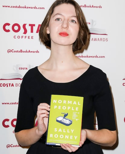 La escritora Sally Rooney.