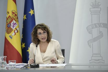 La ministra de Hacienda y Función Pública, Maria Jesús Montero, el 7 de octubre en Moncloa.