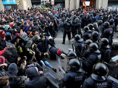 Protestas por la celebración del Consejo de Ministros en Barcelona el pasado 21 de diciembre.