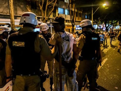 Um homem &eacute; detido em Belo Horizonte.