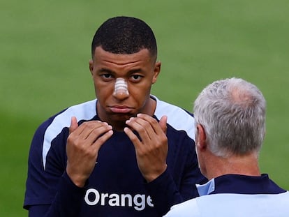 Mbappé, el pasado miércoles en un entrenamiento de Francia en Paderborn (Alemania).