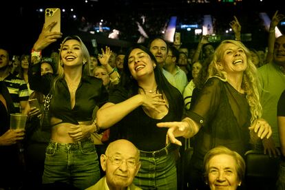 An image of the public in Buenos Aires.