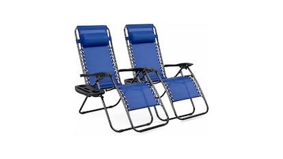 Terraza a punto sobre fondo blanco.