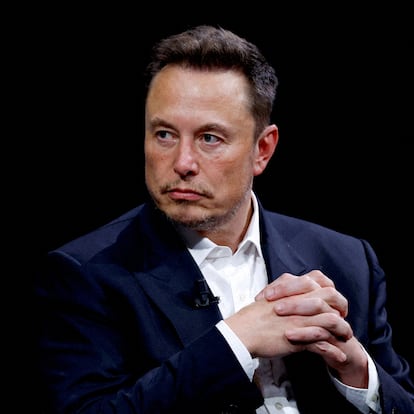 FILE PHOTO: Elon Musk, CEO of SpaceX and Tesla and owner of X, formerly known as Twitter, attends the Viva Technology conference dedicated to innovation and startups at the Porte de Versailles exhibition centre in Paris, France, June 16, 2023. REUTERS/Gonzalo Fuentes/File Photo