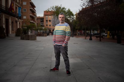 Darío desciende de la clásica saga profesional que da sentido a la expresión “la gran familia del espectáculo español”. Su bisabuelo era Enrique Jardiel Poncela y su abuelo Alfonso Paso.