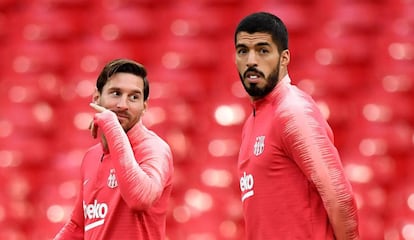 Messi e Suárez em treinamento antes da partida contra o Tottenham.